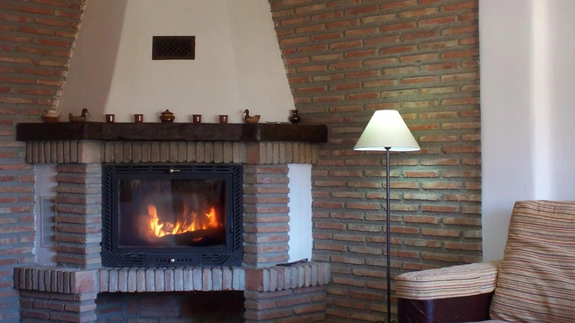Gemuetliches Haus Mit Garten Und Schwimmbad Valor Spain