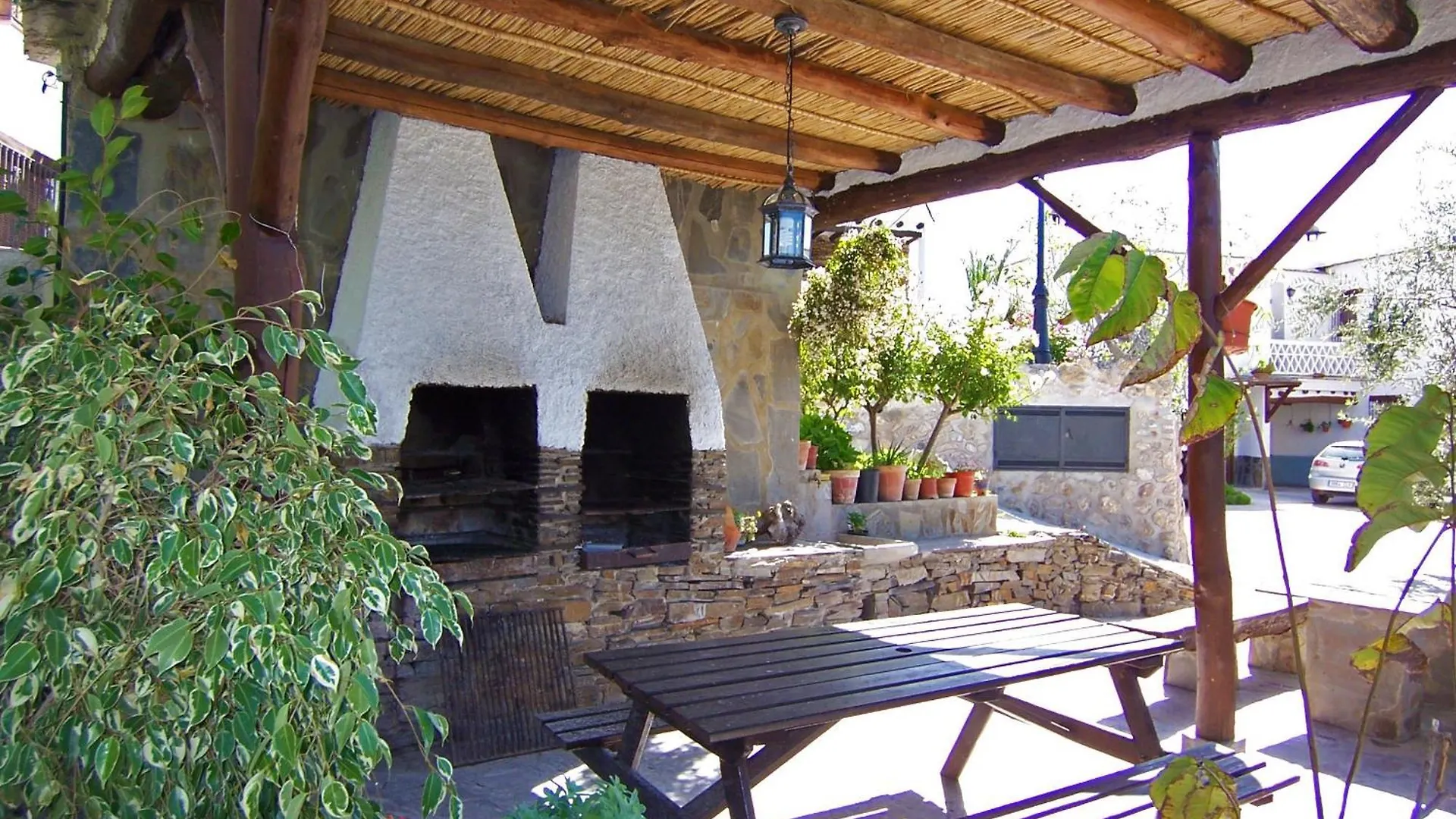 Holiday home Gemuetliches Haus Mit Garten Und Schwimmbad Valor