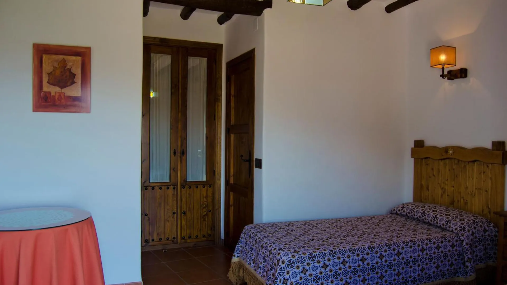 Holiday home Gemuetliches Haus Mit Garten Und Schwimmbad Valor Spain
