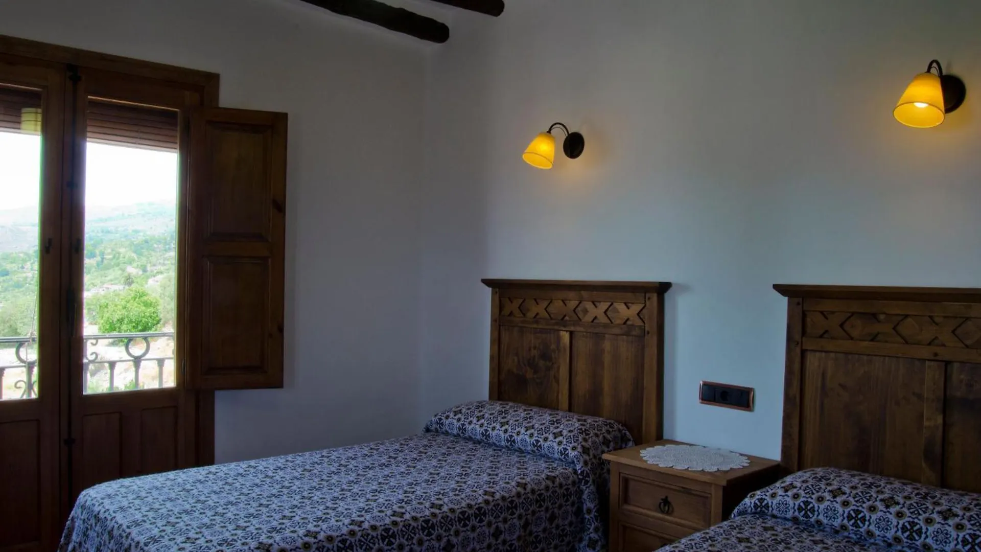 Holiday home Gemuetliches Haus Mit Garten Und Schwimmbad Valor